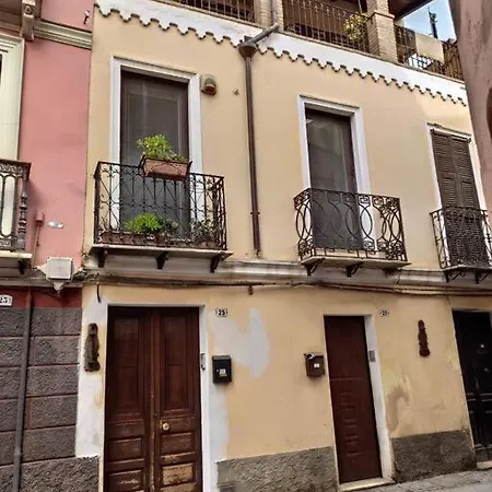 Nel Cuore Del Centro Storico Lägenhet Iglesias